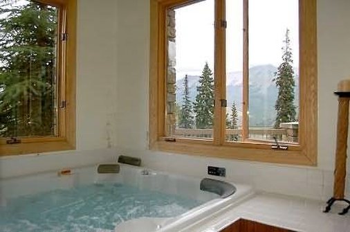 Elevation Vacations - Telluride, CO