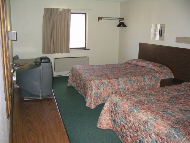 Homestead Inn - Wolf Point, MT