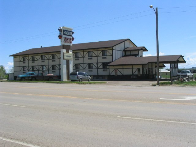 Homestead Inn - Wolf Point, MT