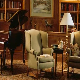 Stonehedge Inn - Tyngsboro, MA