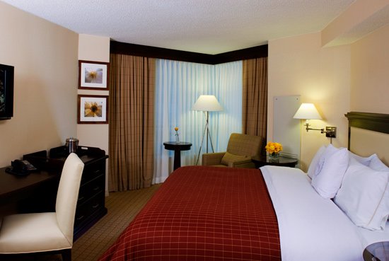 Sheraton-Detroit Riverside - Detroit, MI