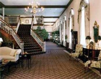 Colonial Hotel - Gardner, MA