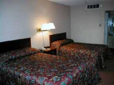 Westgate Inn & Suites - Clarksville, TN