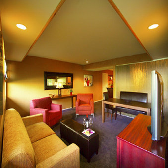 Fountaingrove Inn Hotel - Santa Rosa, CA