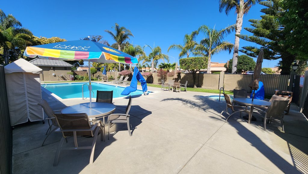 Holiday Inn Express LOMPOC - Tap to explore photos