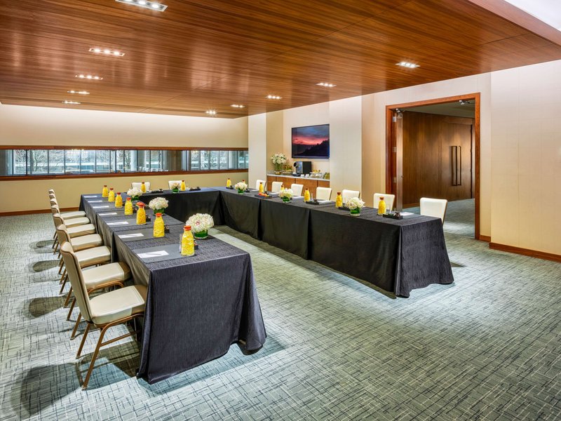 Fairmont Pacific Rim