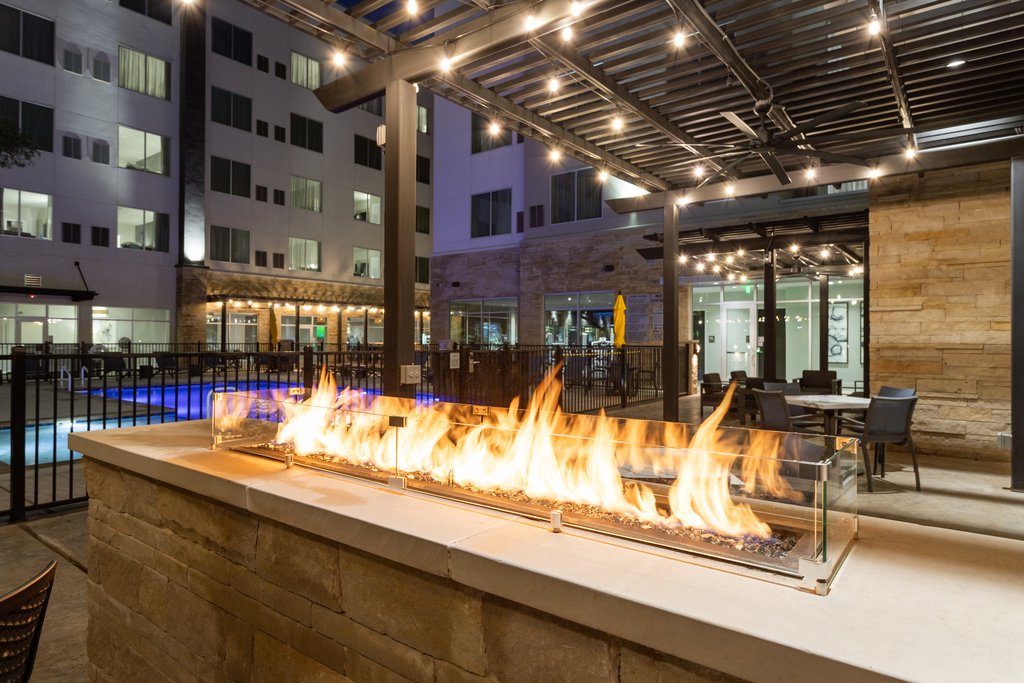 EVEN Hotel AUSTIN UPTOWN NEAR THE DOMAIN - Tap to explore photos