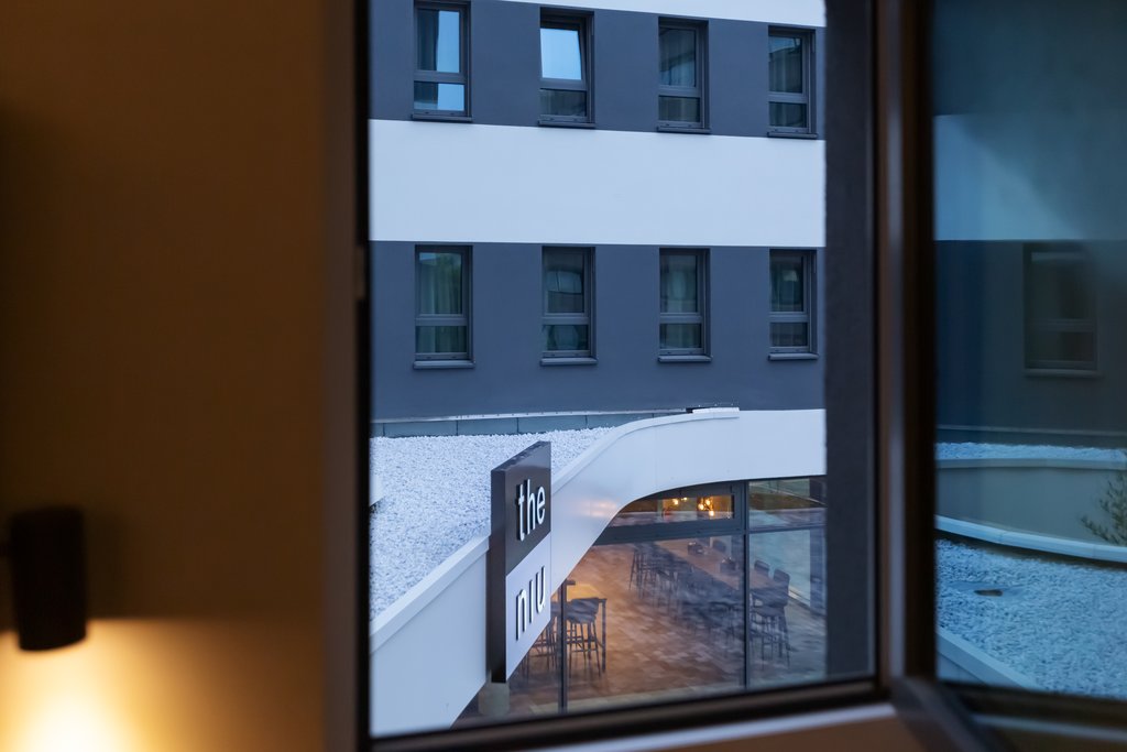 Holiday Inn - the niu, MESH STUTTGART MESSE by IHG