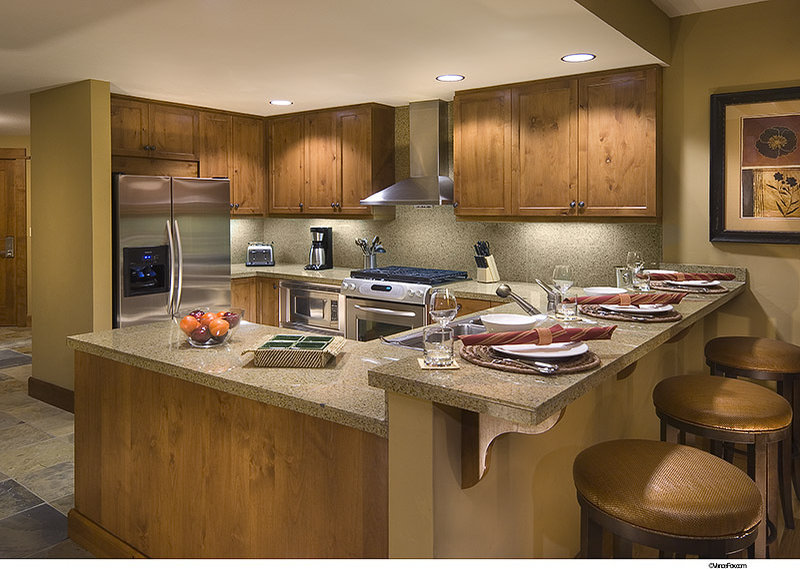 Tahoe Mountain Resort Lodging Catamount Lodge - Truckee, CA