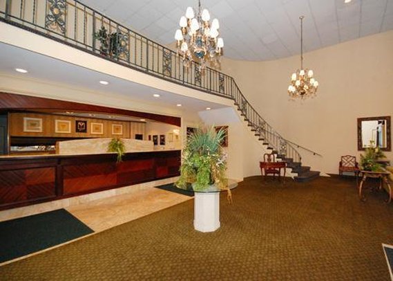 Clarion Hotel and Conference Center - Erie, PA