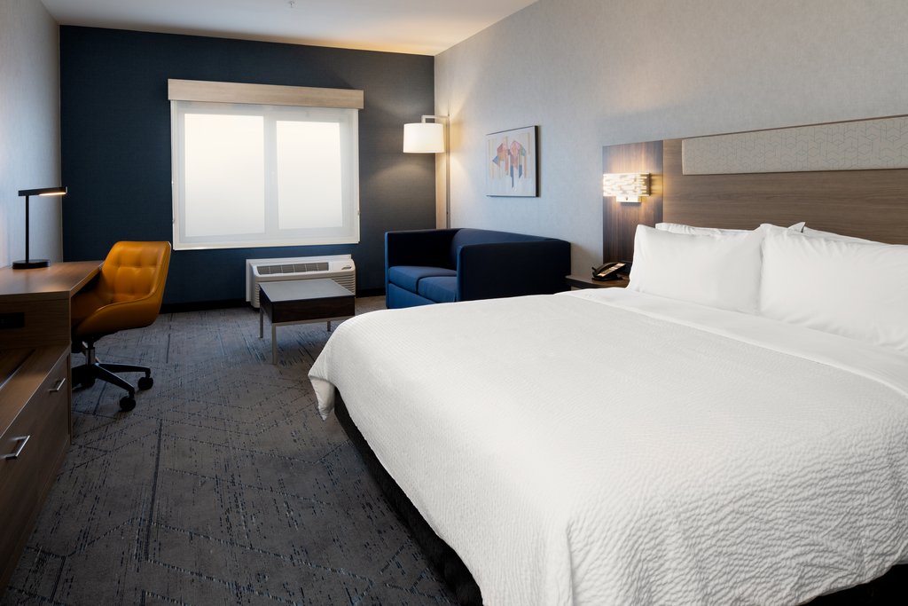 Holiday Inn Express Lathrop - South Stockton - Tap to explore photos