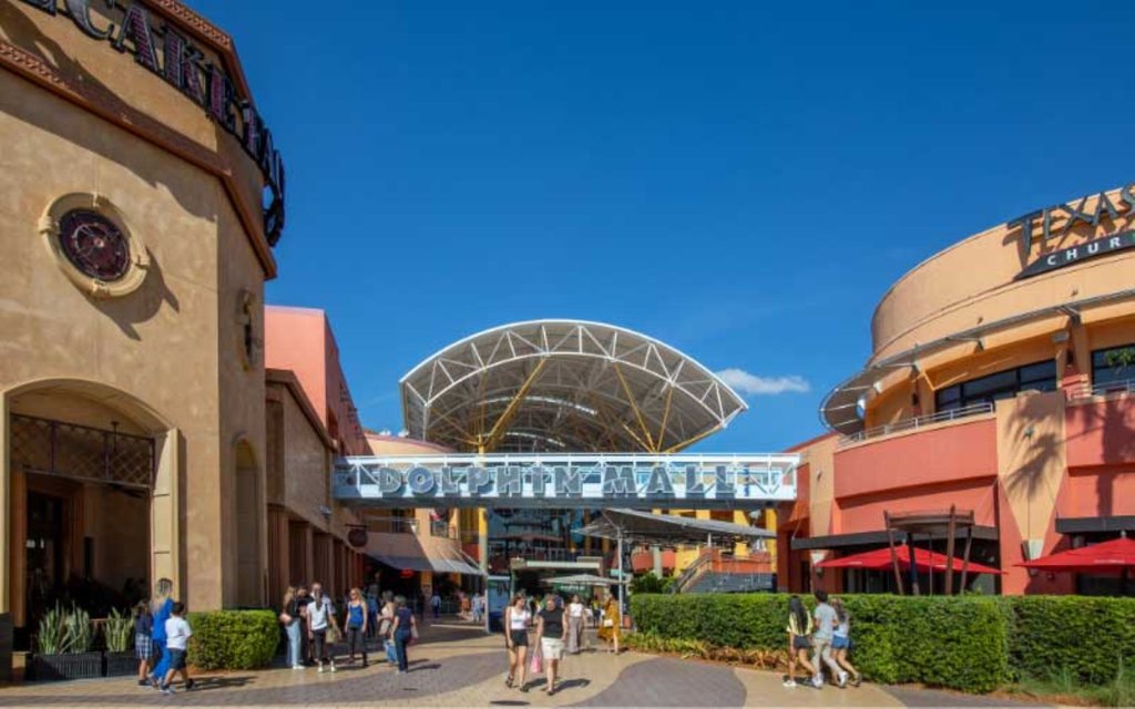 Candlewood Suites Miami Intl Airport - 36th St - Tap to explore photos