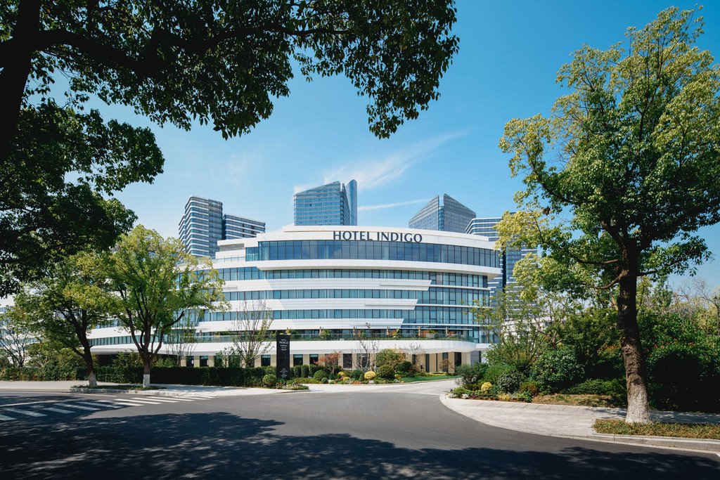 Hotel Indigo Suzhou Jinji Lake by IHG - Tap to explore photos