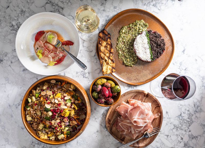 National and Suites Ottawa