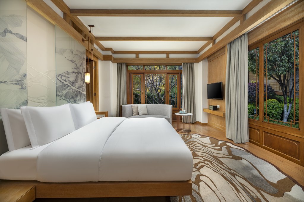 Hotel Indigo LIJIANG ANCIENT TOWN, an IHG hotel - Tap to explore photos