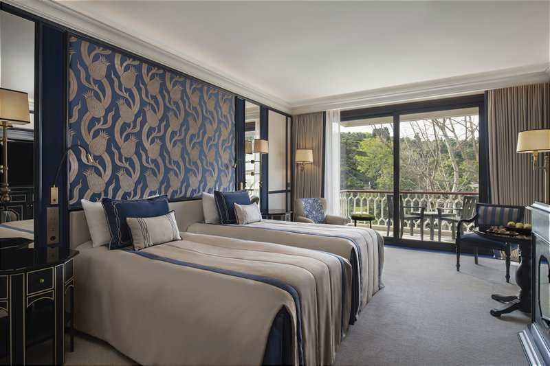 Delta Victoria Ocean Pointe Resort and Spa Delta Victoria Ocean Pointe Resort and Spa