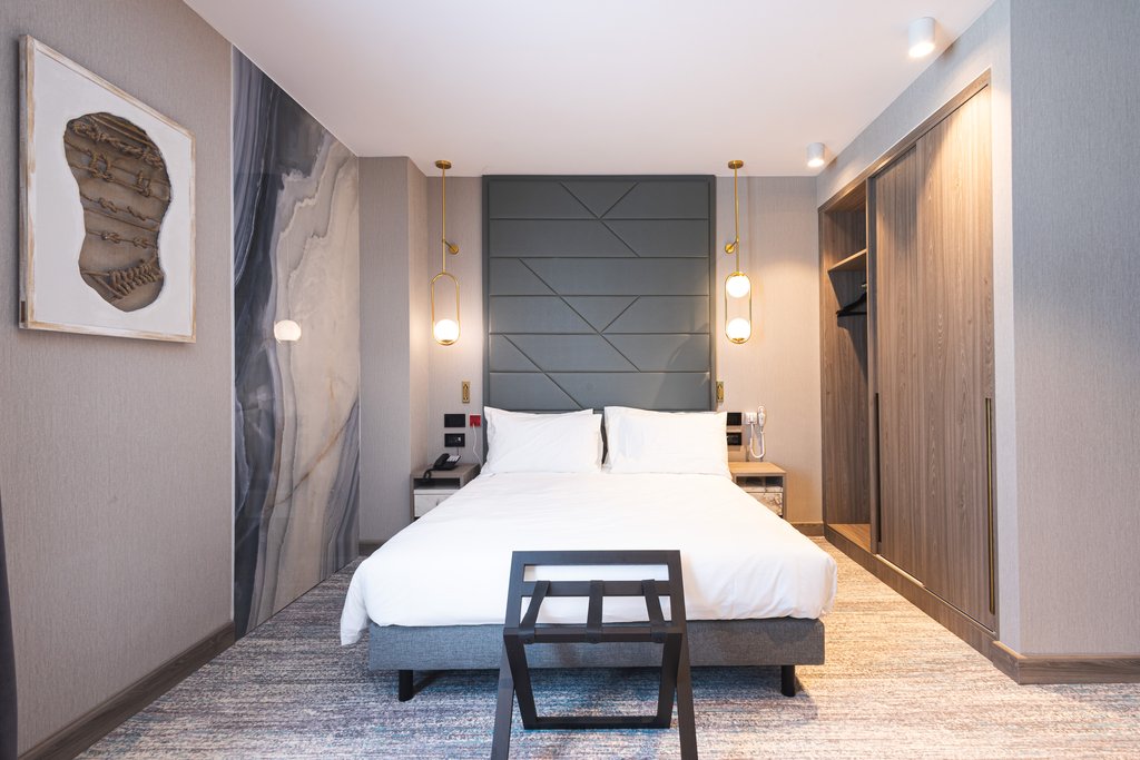 Crowne Plaza CONSTANTA - MAMAIA BEACH - Tap to explore photos