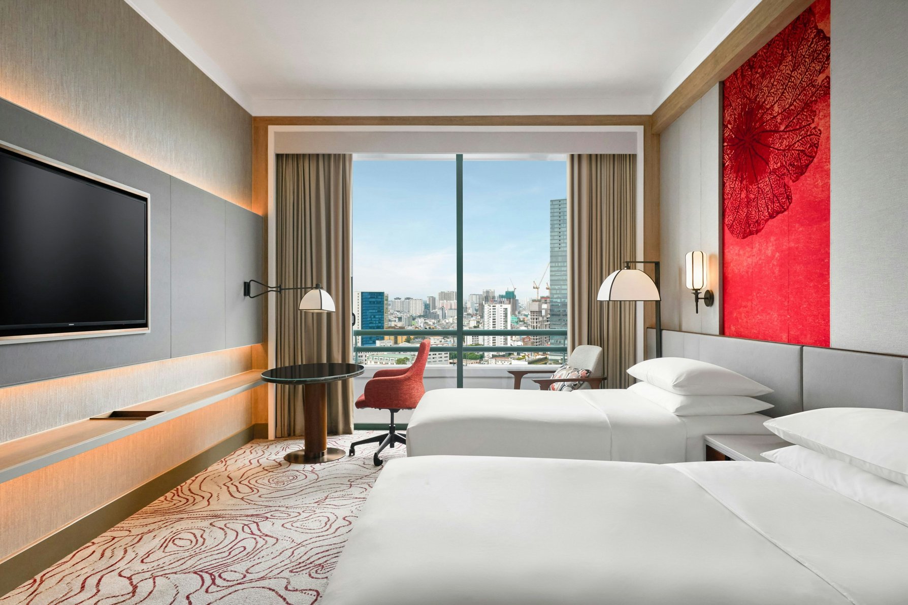 Sheraton Saigon Grand Opera Hotel - Tap to explore photos