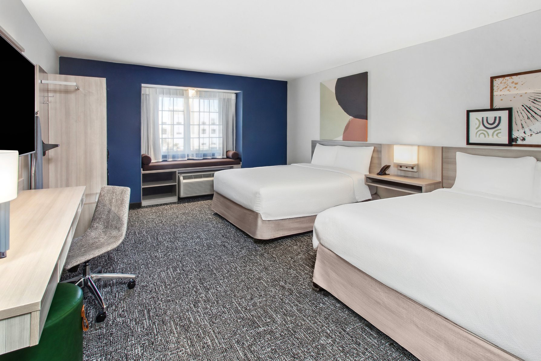 Spark by Hilton Rochester South - Tap to explore photos