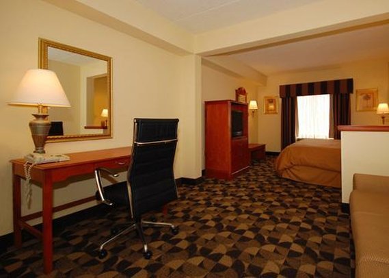 Comfort Suites-Harbison - Columbia, SC