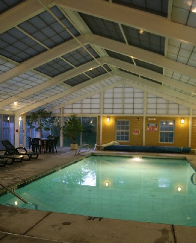 Yankee Inn Home Comfort - Lenox, MA