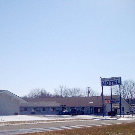 Countryside Inn - Albert Lea, MN