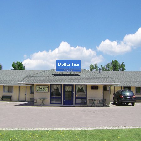 Dollar Inn Hot Springs - Hot Springs, SD