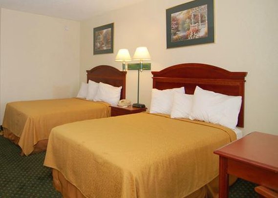 Econo Lodge Savannah South
