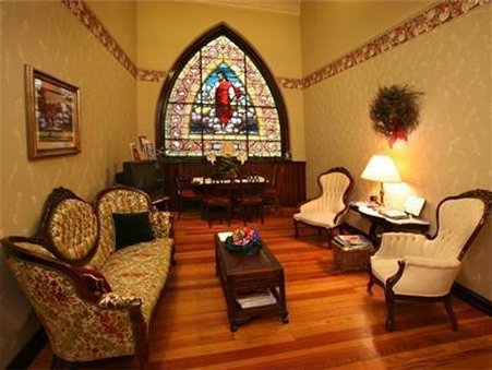 Christopher's Bed & Breakfast - Bellevue, KY