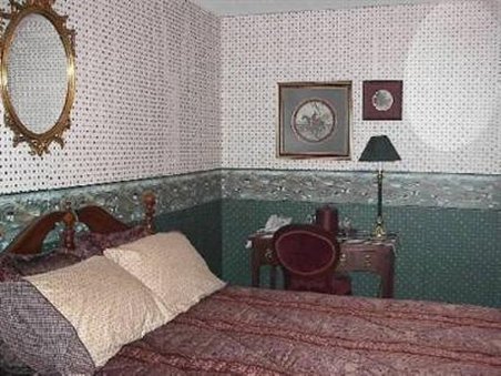 Locust Brook Lodge - Butler, PA