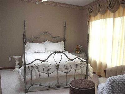 Locust Brook Lodge - Butler, PA