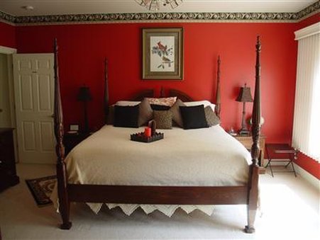 Songbird Prairie Bed & Breakfast - Valparaiso, IN