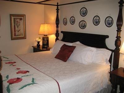 Blue Willow Bed and Breakfast - Covington, LA