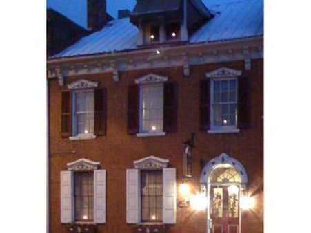 Carlisle House Bed & Breakfast - Carlisle, PA