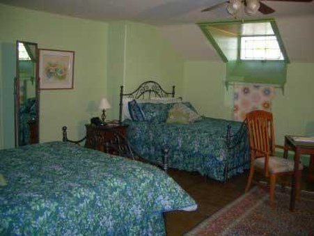 Carlisle House Bed & Breakfast - Carlisle, PA