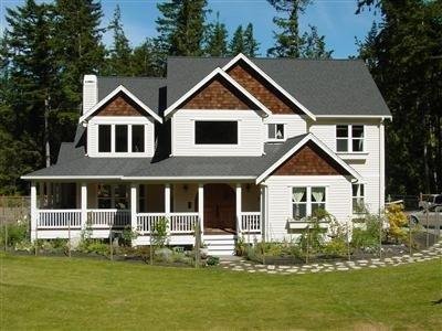 The Old Hen Bed & Breakfast - North Bend, WA