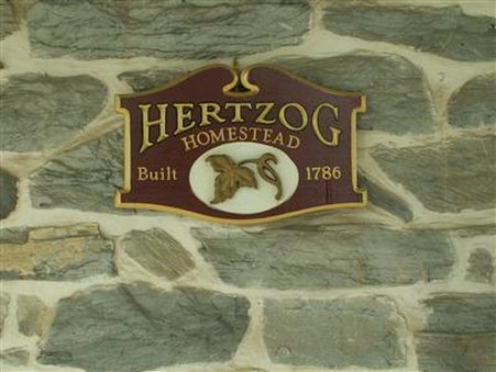 Hertzog Homestead B & B - Ephrata, PA