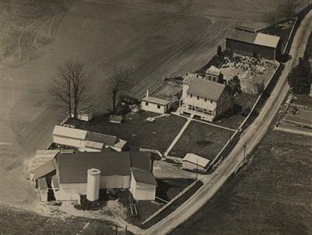 Hertzog Homestead B & B - Ephrata, PA