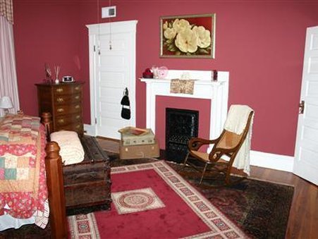 Magnolia Inn Bed & Breakfast - Chester, SC