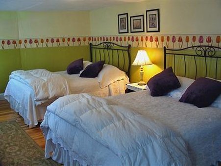The Monadnock Inn - Jaffrey, NH
