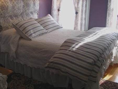 The Monadnock Inn - Jaffrey, NH