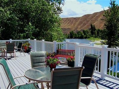 Warm Springs Inn Bed and Breakfast - Wenatchee, WA