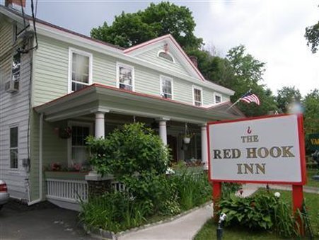 Red Hook Country Inn - Red Hook, NY