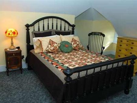 Pine Bush House Bed & Breakfast - Pine Bush, NY