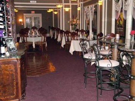 Defuniak Springs Hotel - Defuniak Springs, FL