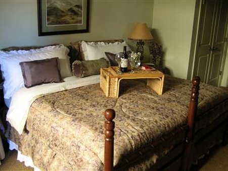 Green River Bed & Breakfast - Rutherfordton, NC