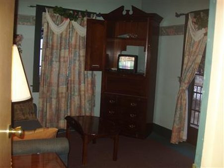 Brook Forest Inn - Evergreen, CO
