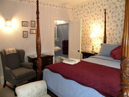 Admiral Peary House - Fryeburg, ME