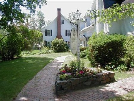 Admiral Peary House - Fryeburg, ME
