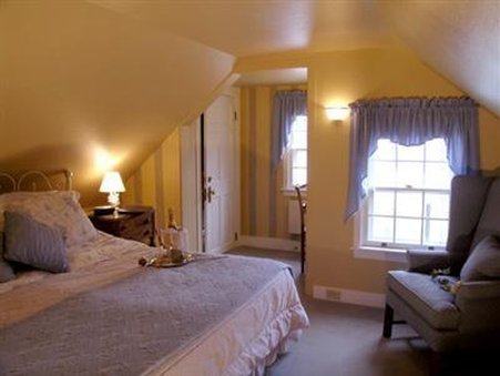 Admiral Peary House - Fryeburg, ME